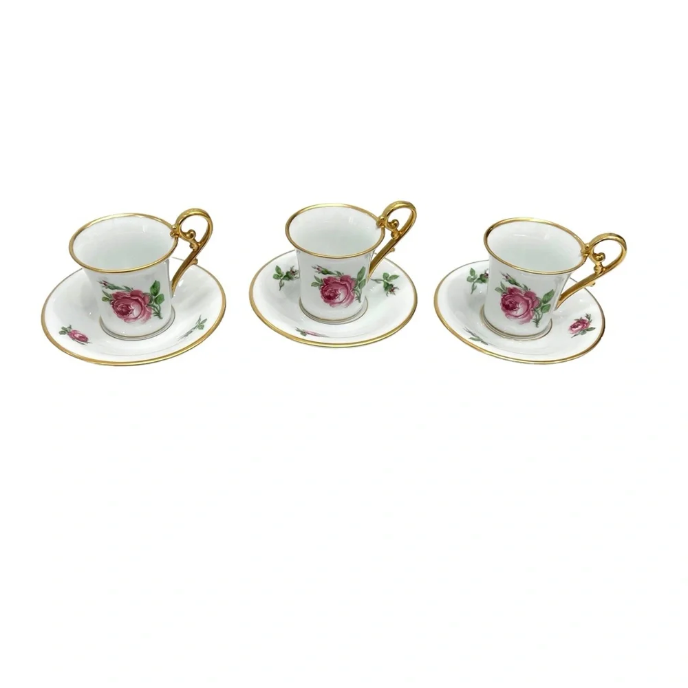 AK KAISER FLORAL DEMITASSE CUPS & SAUCERS - SET OF 3 #1531Circa 1950s-70s